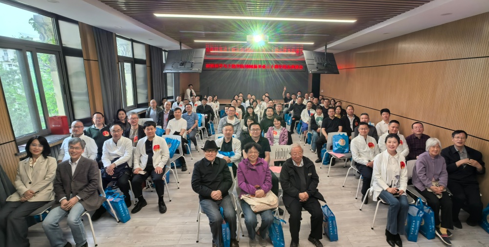 6debb52f6d00753410caf095adda3073.jpg